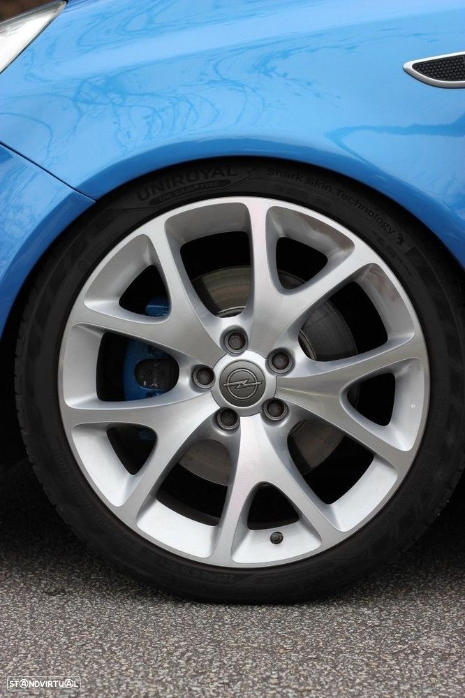 Opel Corsa 1.6 Turbo OPC - 18
