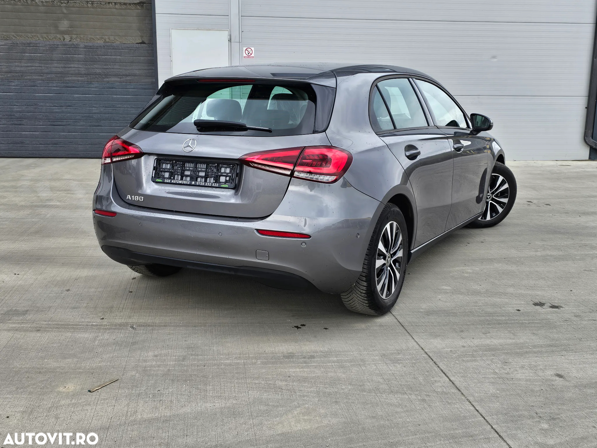 Mercedes-Benz A 180 7G-DCT Advanced Progressive - 5