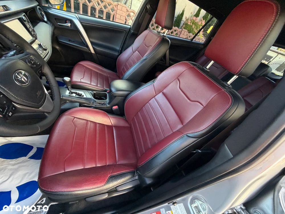 Toyota RAV4 Hybrid Selection 4x2 - 11