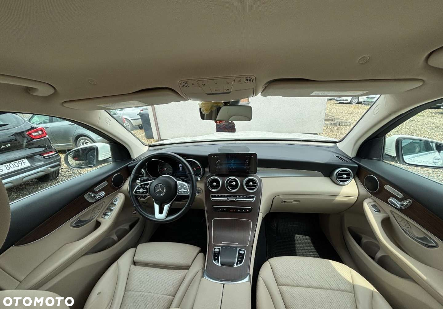 Mercedes-Benz GLC - 14