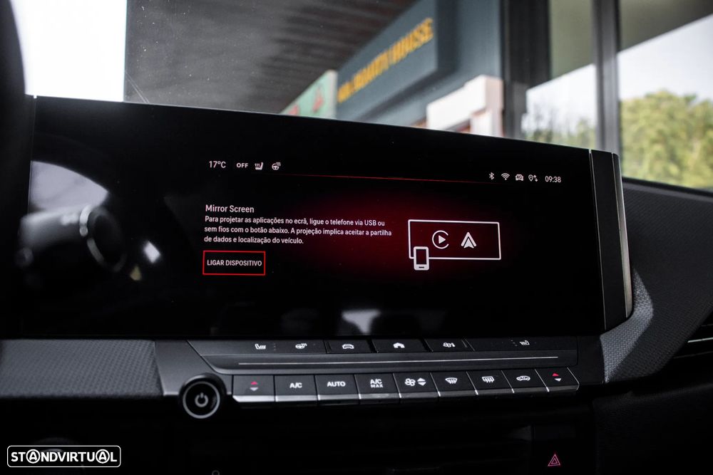 Opel Astra Sports Tourer 1.2 Turbo Auto GS Line - 37