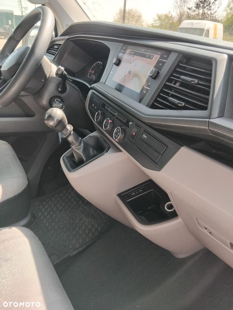 Volkswagen T6.1 - 10