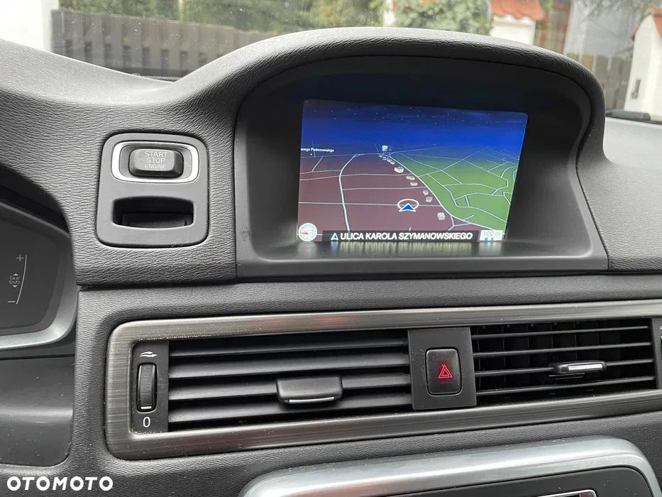 Volvo XC 70 D4 Summum - 3