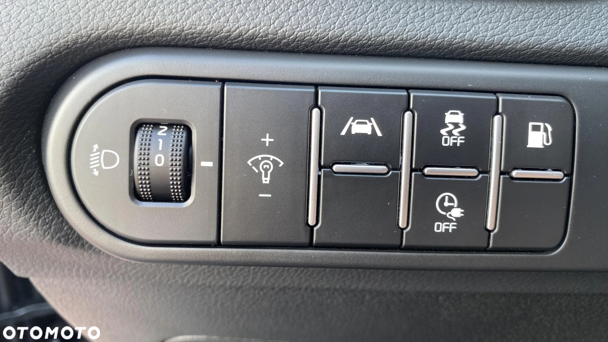 Kia XCeed 1.6 GDI PHEV L DCT - 14