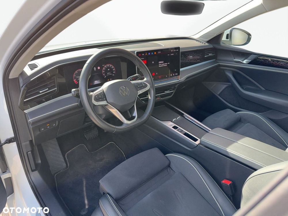 Volkswagen Passat Variant 1.5 TSI ACT mHEV Elegance DSG - 10