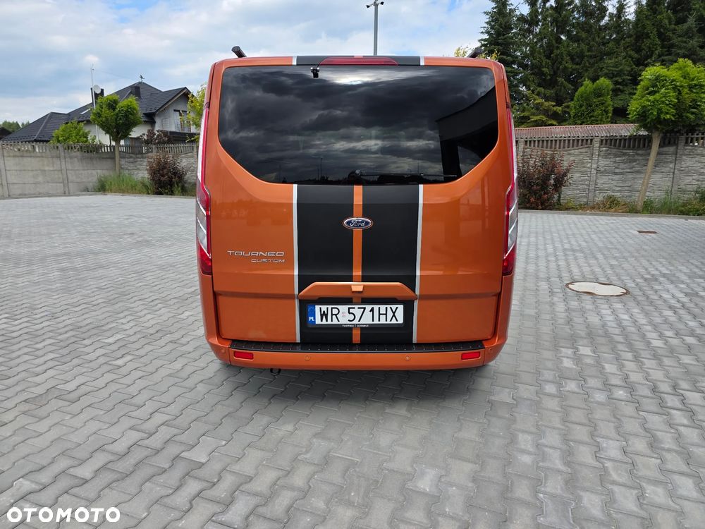 Ford Tourneo Custom 2.0 TDCi L2 Titanium SelectShift - 27