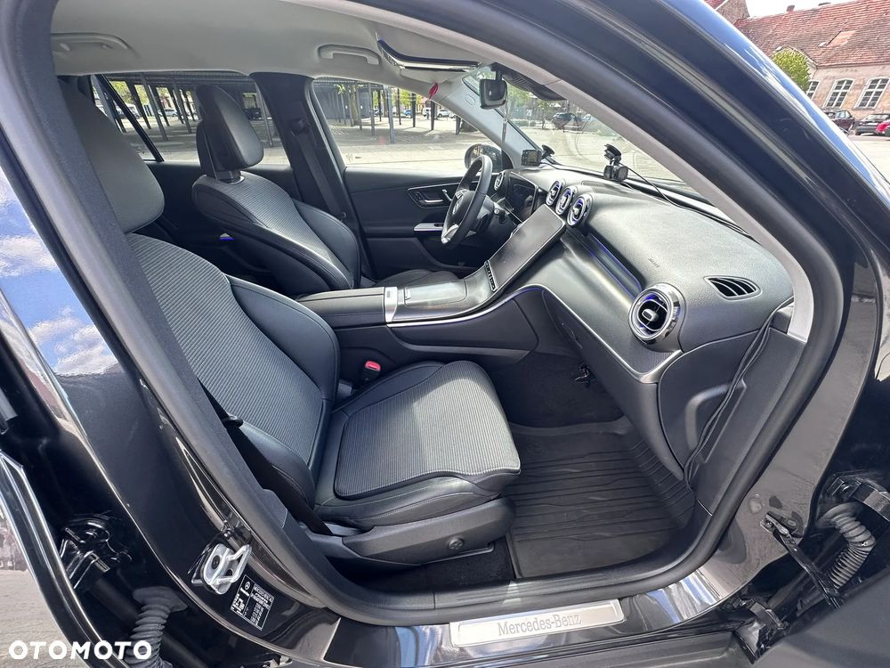 Mercedes-Benz GLC 220 d mHEV 4-Matic Avantgarde - 31