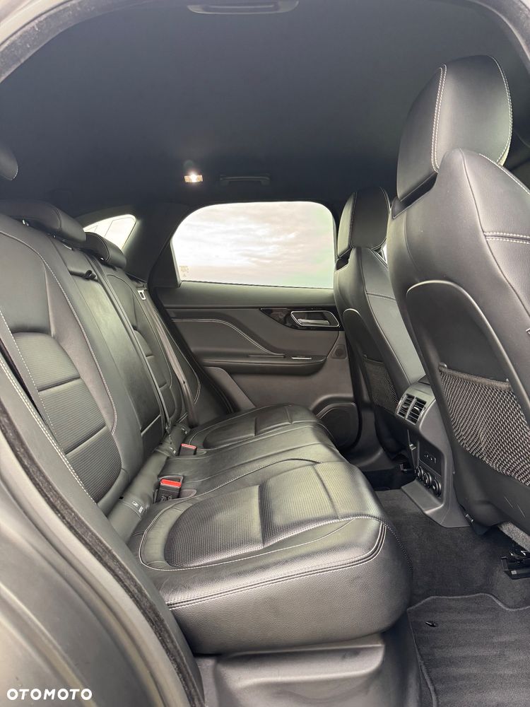 Jaguar F-Pace 2.0 i4D AWD R-Sport - 14