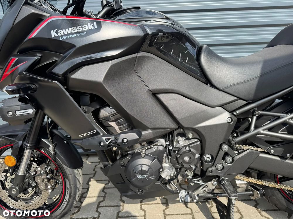 Kawasaki Versys 1000 - 11