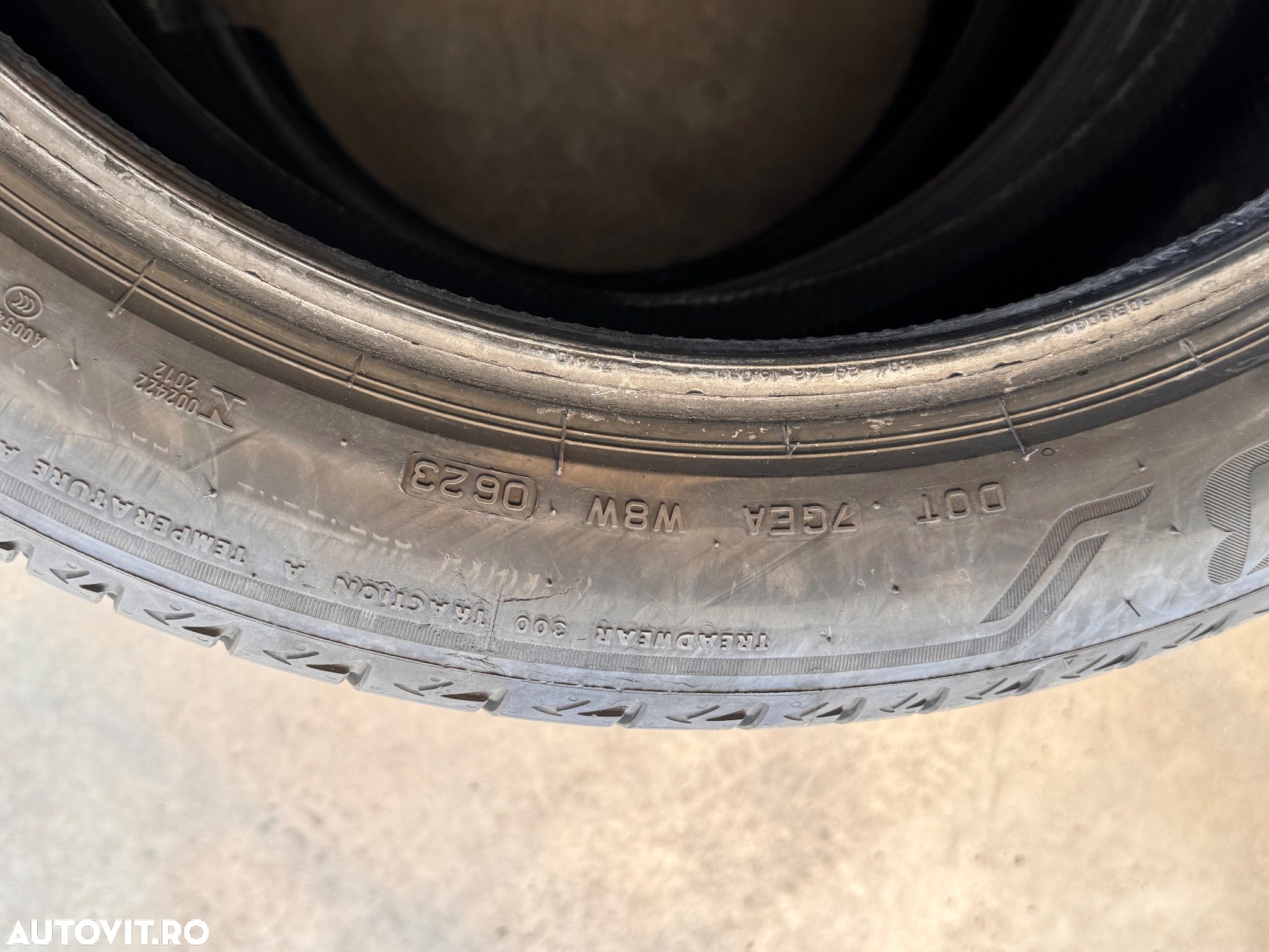 Vând set anvelope 245/45/20-275/40/20 bridgestone de vară cu runflat ca noi - 12
