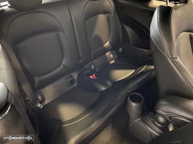 MINI Cabrio Cooper Auto - 27