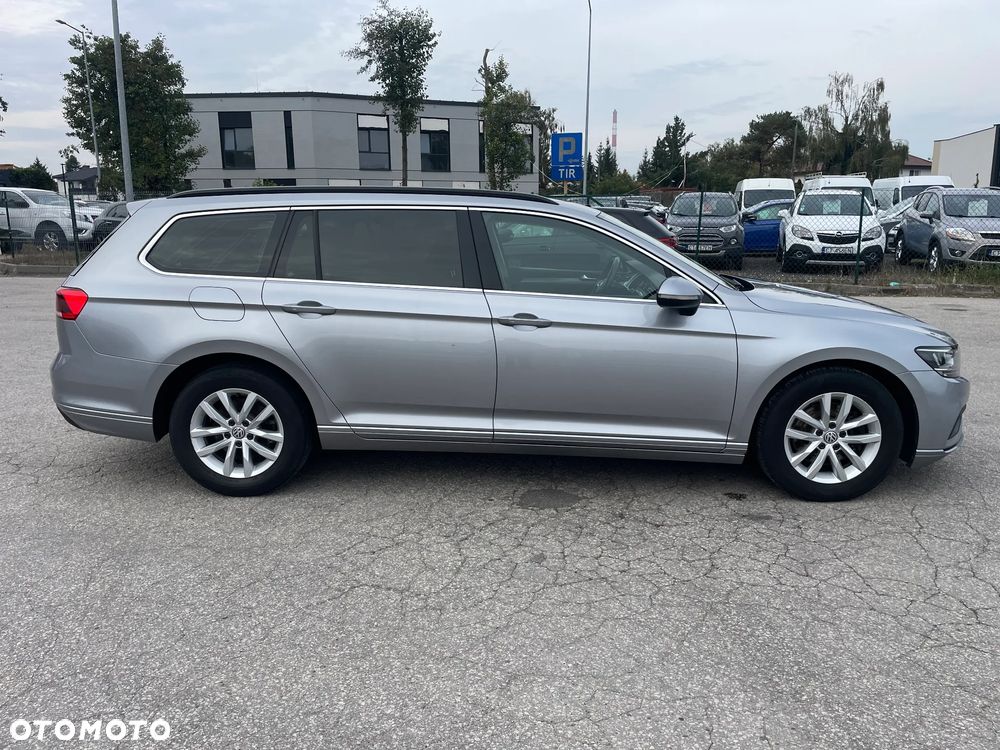 Volkswagen Passat 1.5 TSI EVO Business - 8