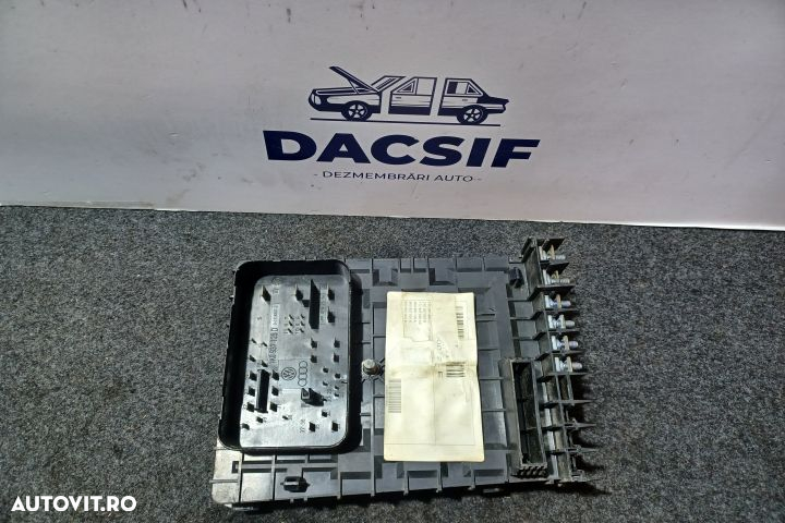 Panou sigurante motor 1K0937125D Volkswagen VW Touran 1 [facelift] [2 - 3