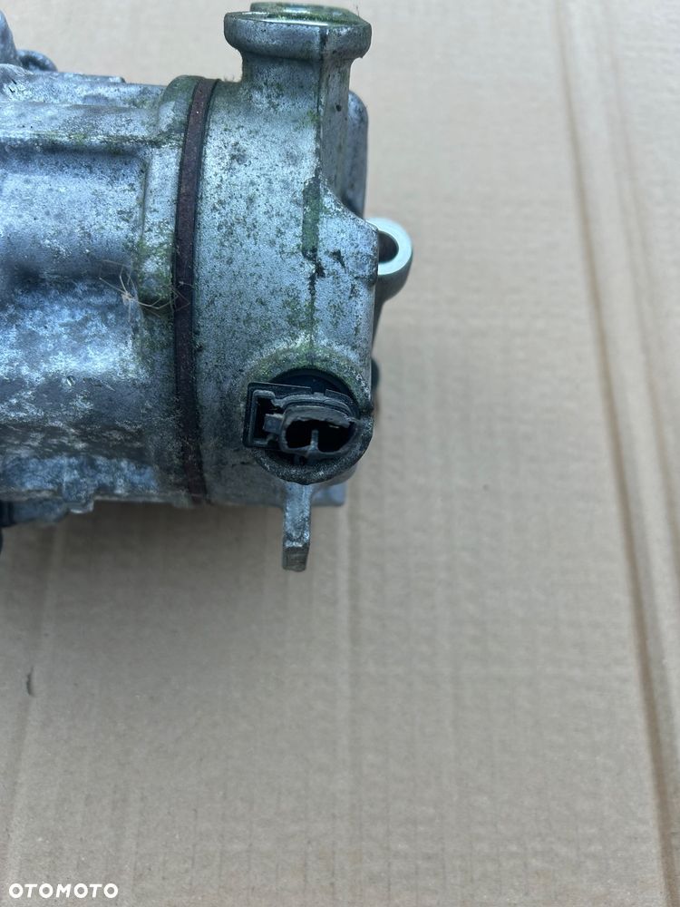Opel Corsa E 1.0 turbo kompresor klimatyzacji sprężarka Astra K 13427705 - 4