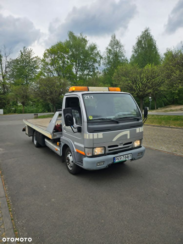 Nissan - 1