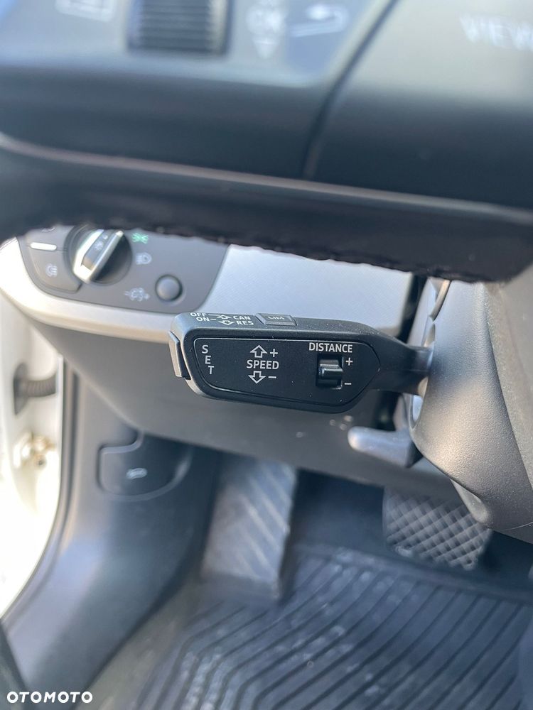 Audi A4 Avant 40 TDI Quattro Advanced S tronic - 3