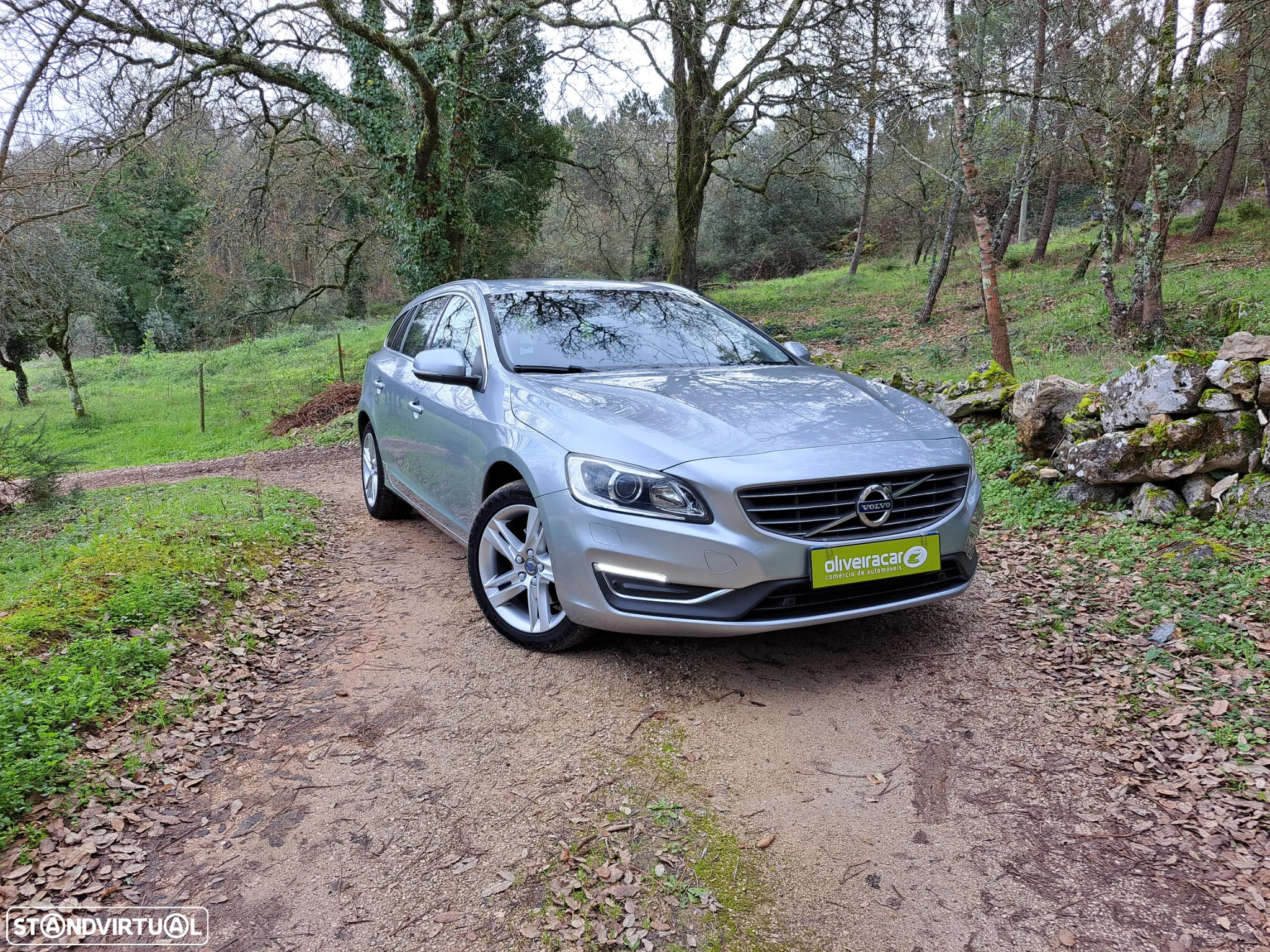 Volvo V60 D4 Geartronic Summum - 2
