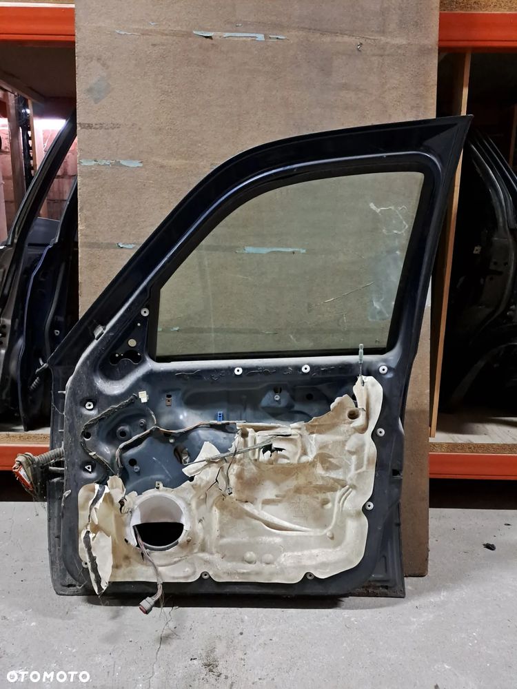 Drzwi JEEP LIBERTY 02-12' prawy przód (granatowe) - 2