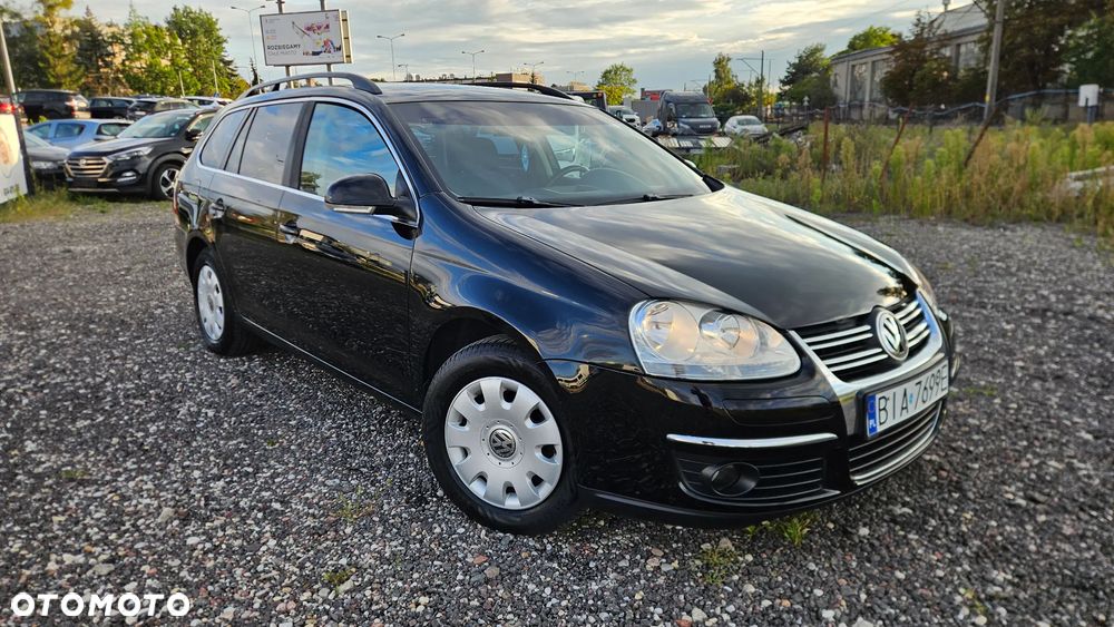 Volkswagen Golf 1.9 TDI DPF Trendline DSG - 2