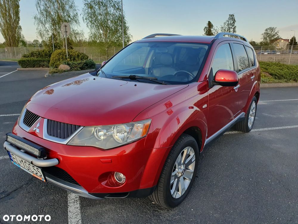 Mitsubishi Outlander 2.4 4WD CVT Instyle - 7