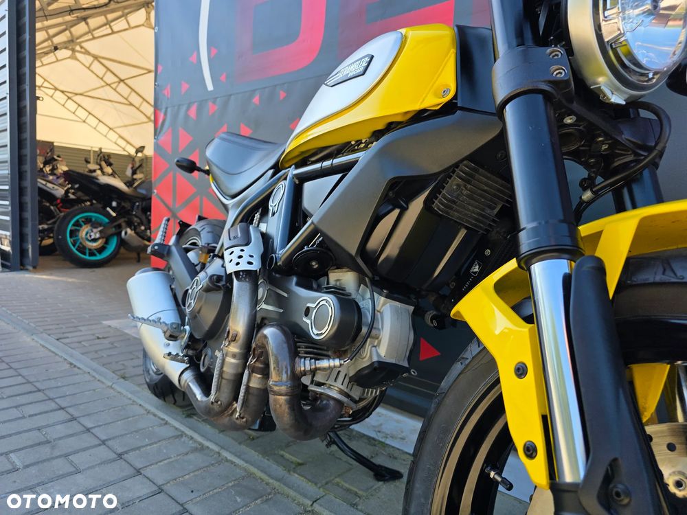Ducati Scrambler - 27