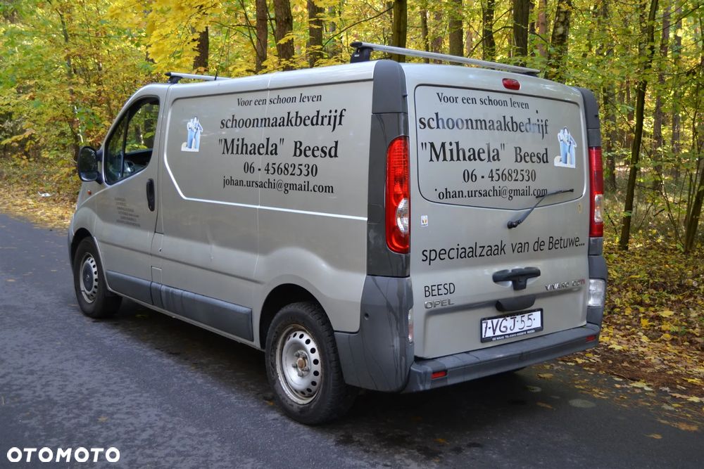 Opel Vivaro - 6