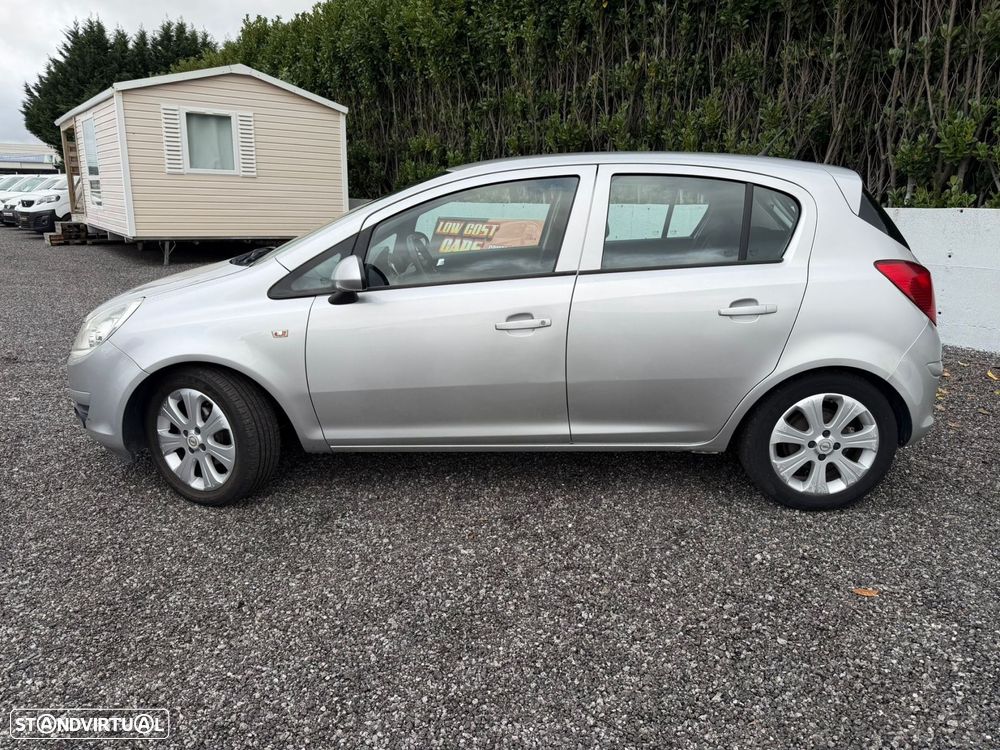 Opel Corsa 1.3 CDTi Enjoy - 13