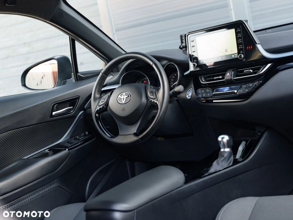Toyota C-HR - 17