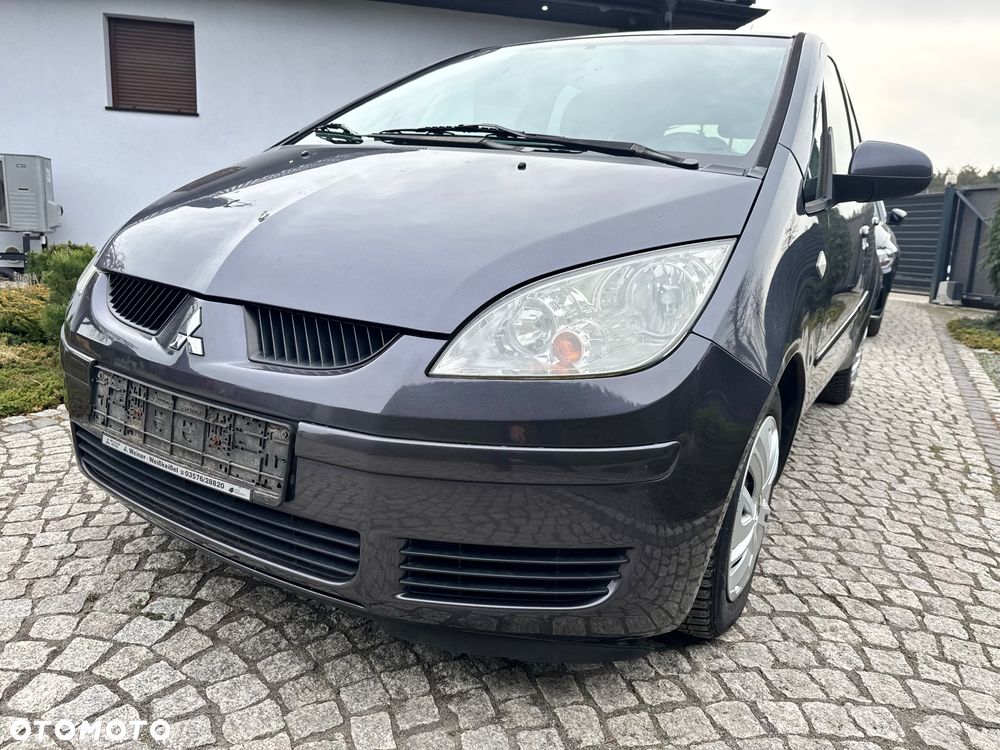 Mitsubishi Colt - 3