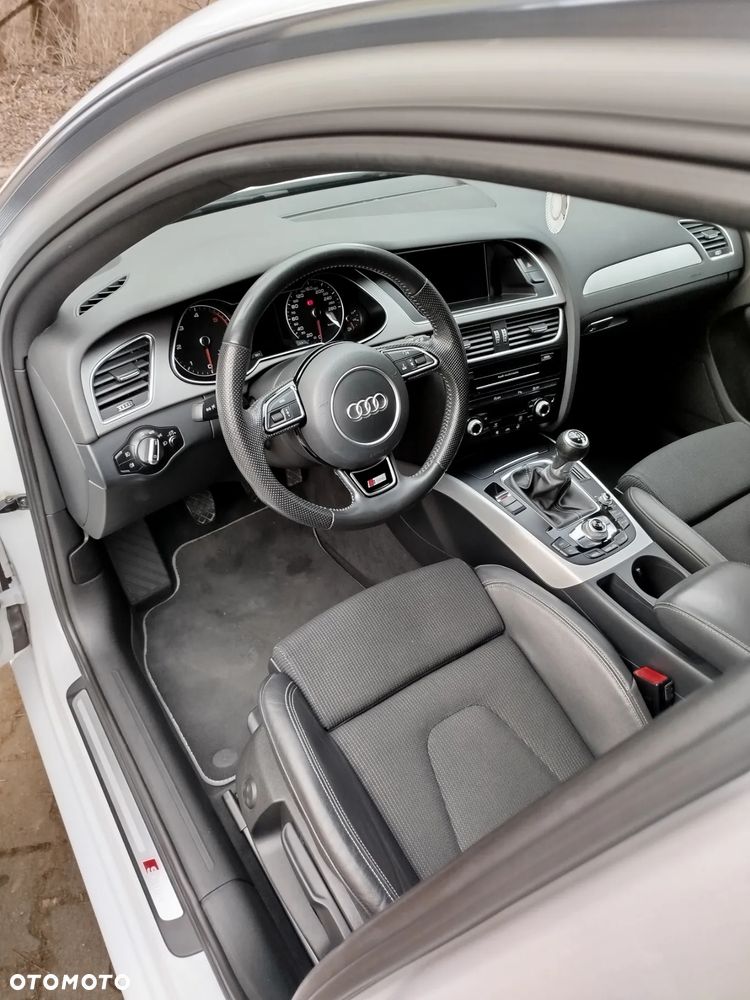 Audi A4 Avant 2.0 TDI DPF Ambiente - 17