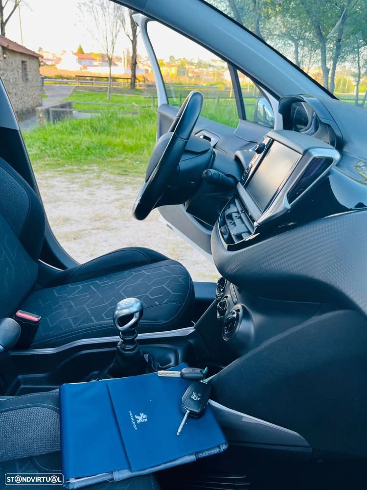 Peugeot 2008 1.5 BlueHDi Active - 13