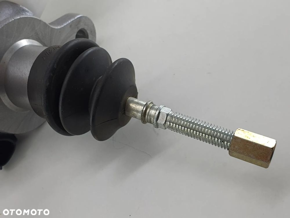 POMPA HAMULCOWA ZBIORNICZEK CZUJNIK  CAN AM RYKER - 12