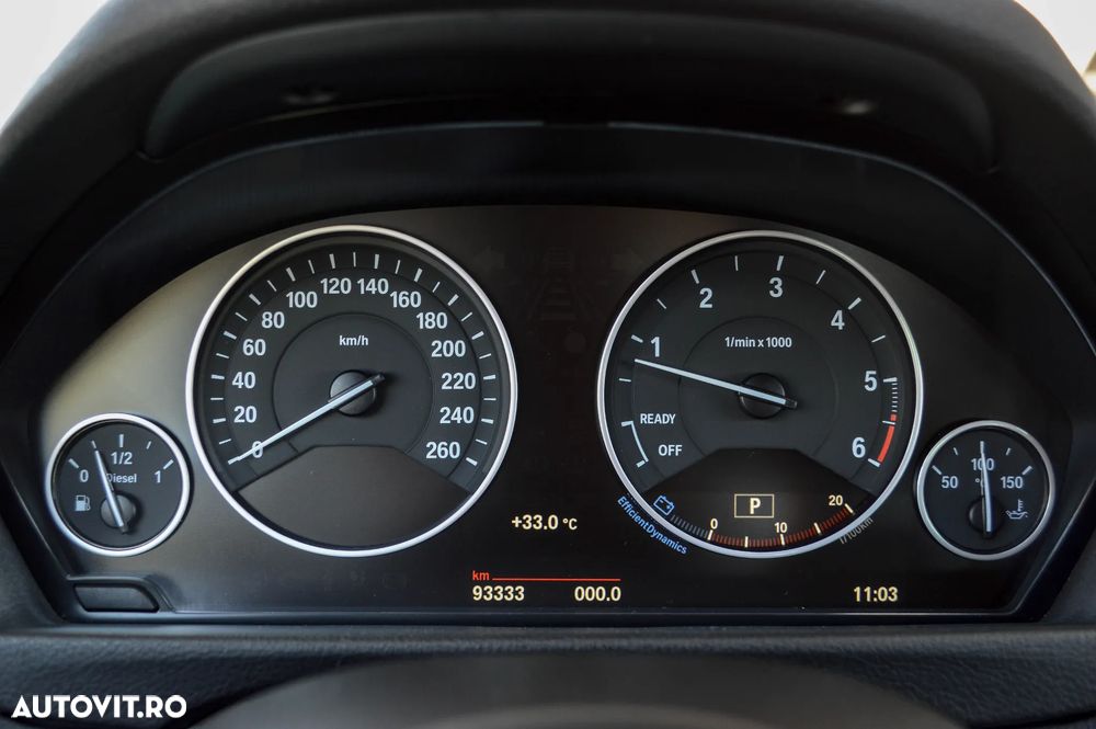 BMW Seria 3 320d Aut. Sport Line - 7