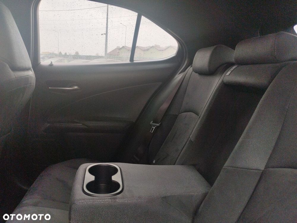 Lexus UX 200 GPF Business Edition 2WD - 11