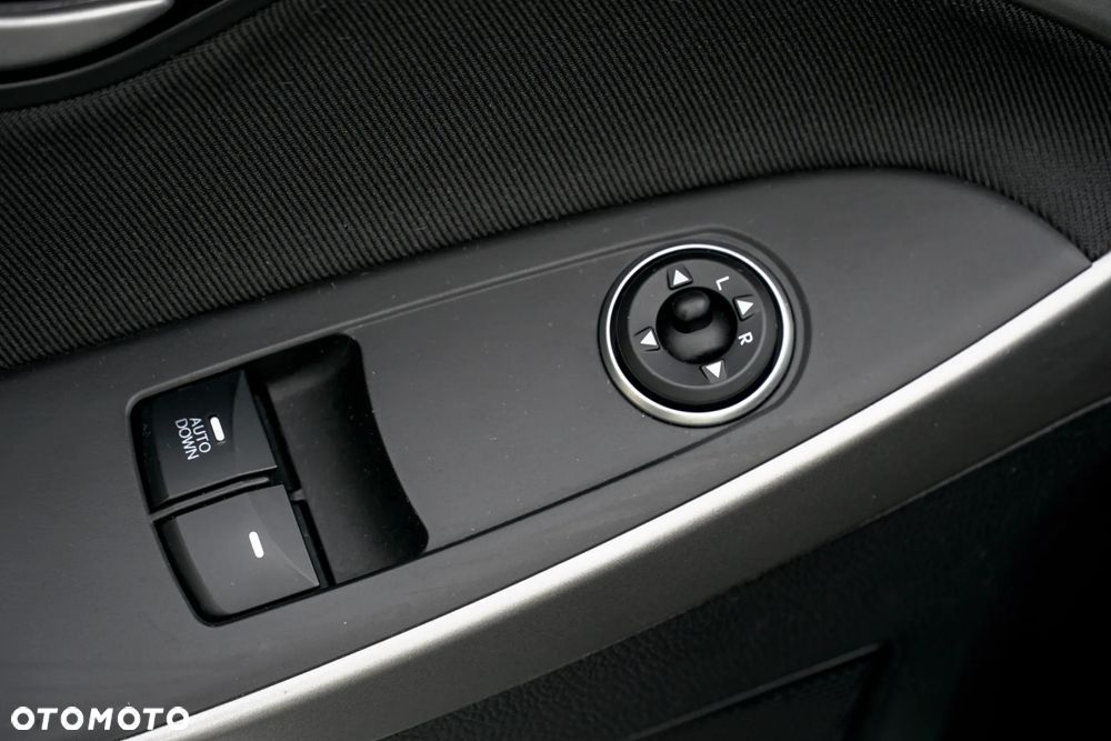 Hyundai i30 1.4 BlueDrive Base - 35