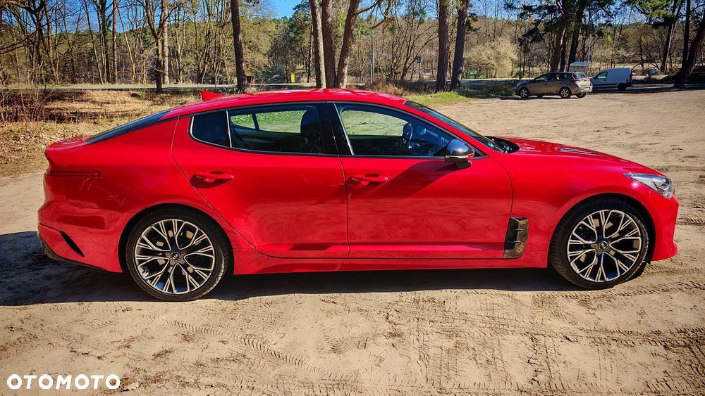 Kia Stinger 2.0 T-GDI GT Line - 4