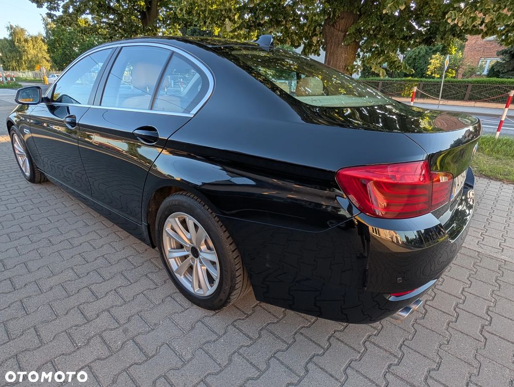 BMW Seria 5 520d - 13