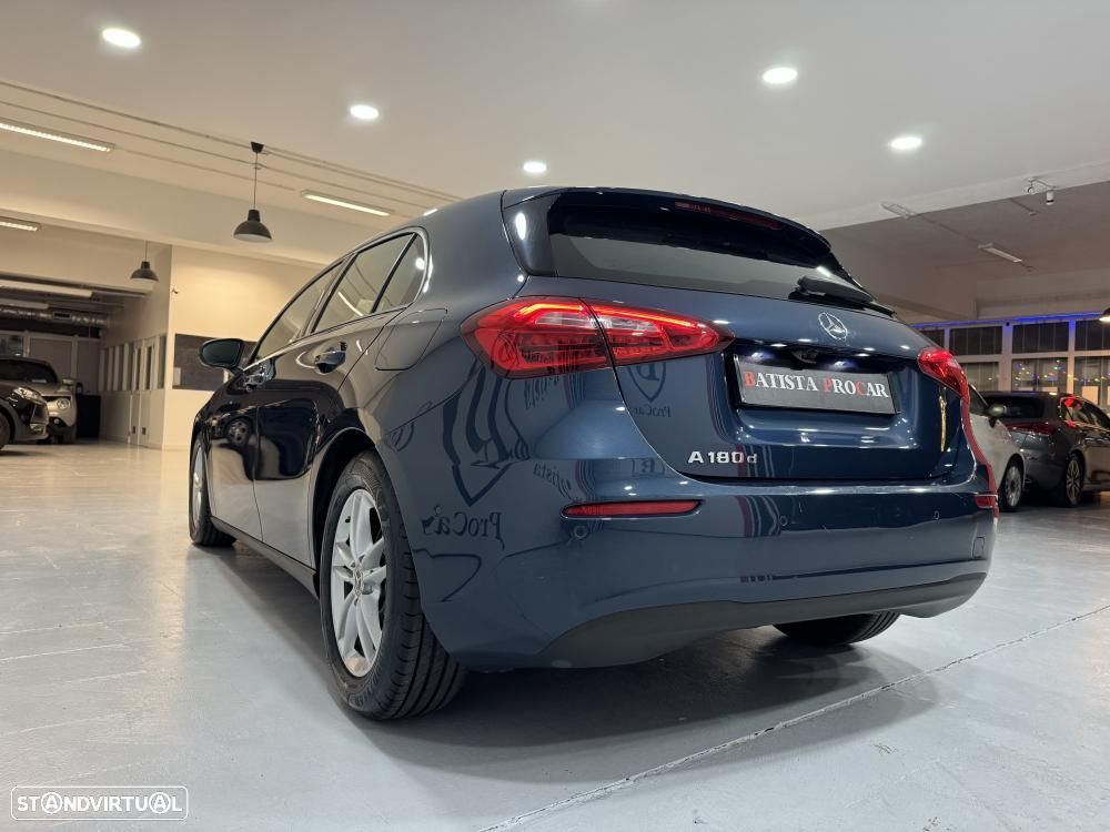 Mercedes-Benz A 180 d Style - 19