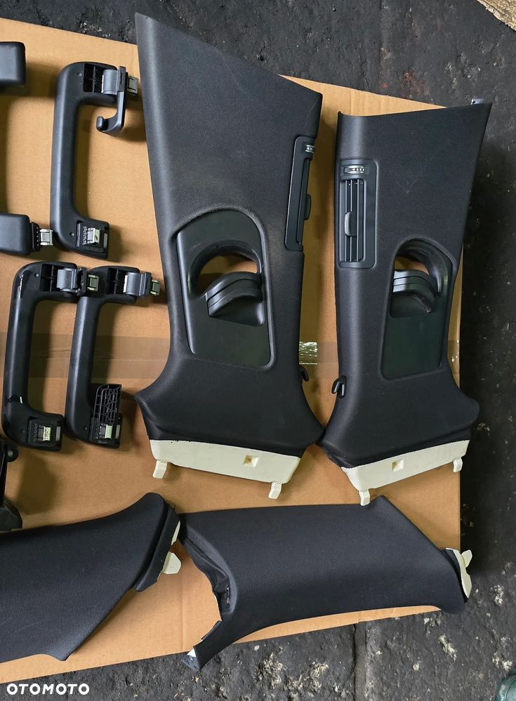 Podsufitka czarna słupki rączki lamki pod panoramę komplet Audi A6 C7 Kombi Lift S Line - 6