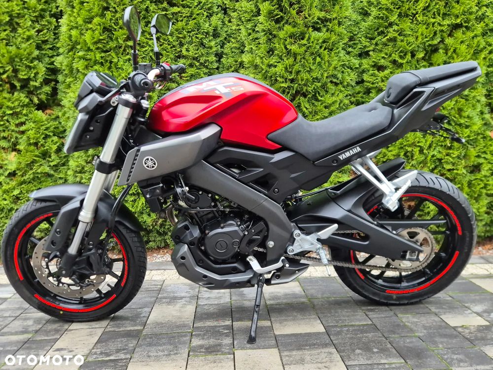 Yamaha MT - 7