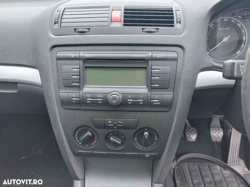 Planetara stanga Skoda Octavia 2 2008 BREAK 1.9 BXE - 8