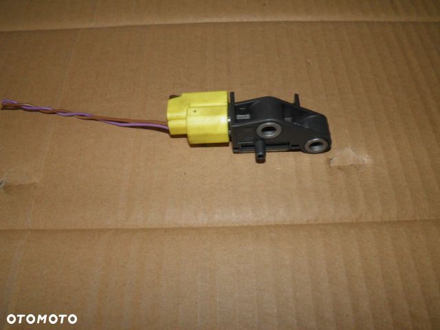 CZUJNIK UDERZENIOWY VW AUDI A6 C6 - 4