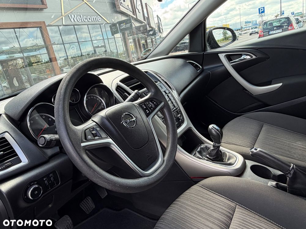 Opel Astra - 10