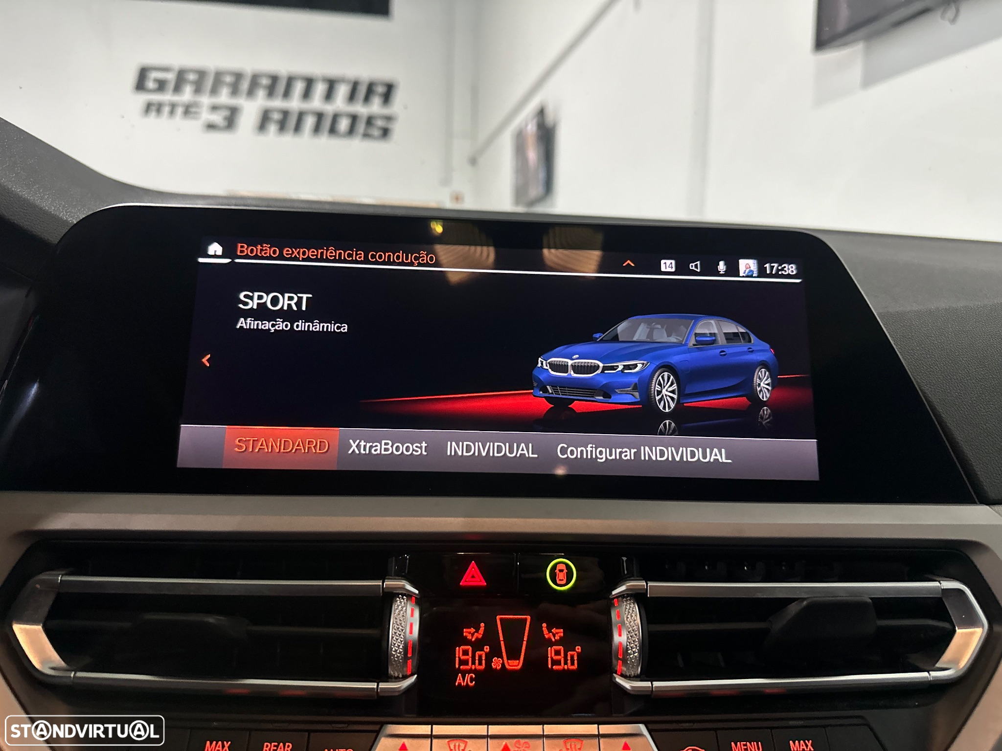 BMW 330 e Auto - 33