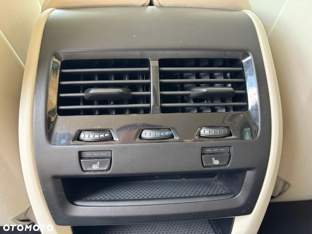 BMW X5 xDrive25d - 36