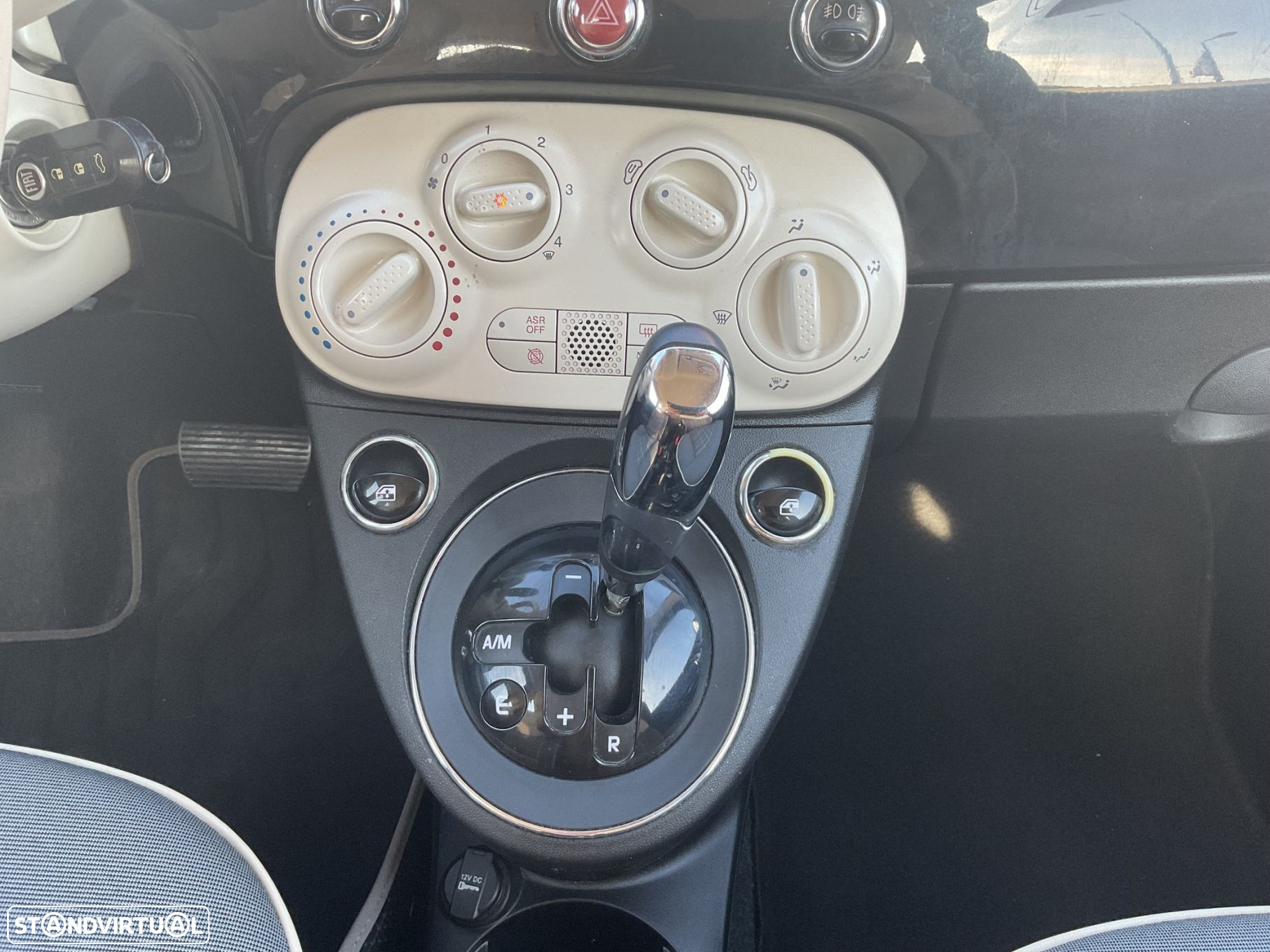 Fiat 500 1.2 Lounge Dualogic - 33