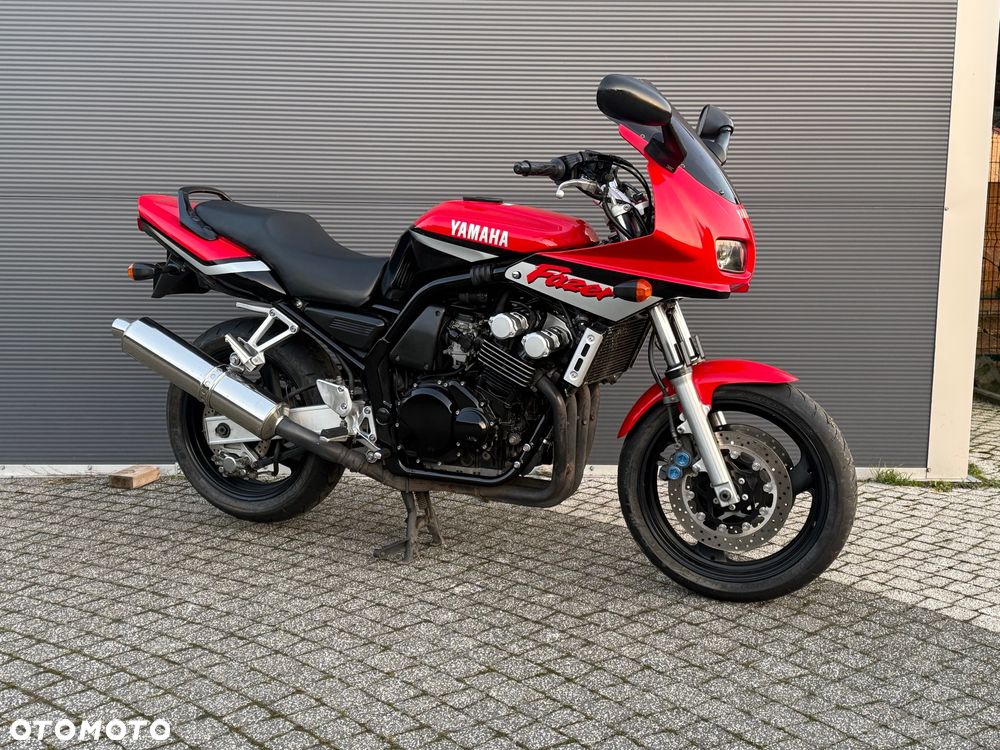 Yamaha FZS - 3