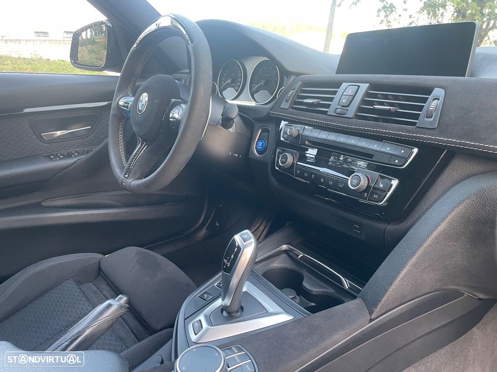 BMW 330 e iPerformance Pack M Shadow - 28