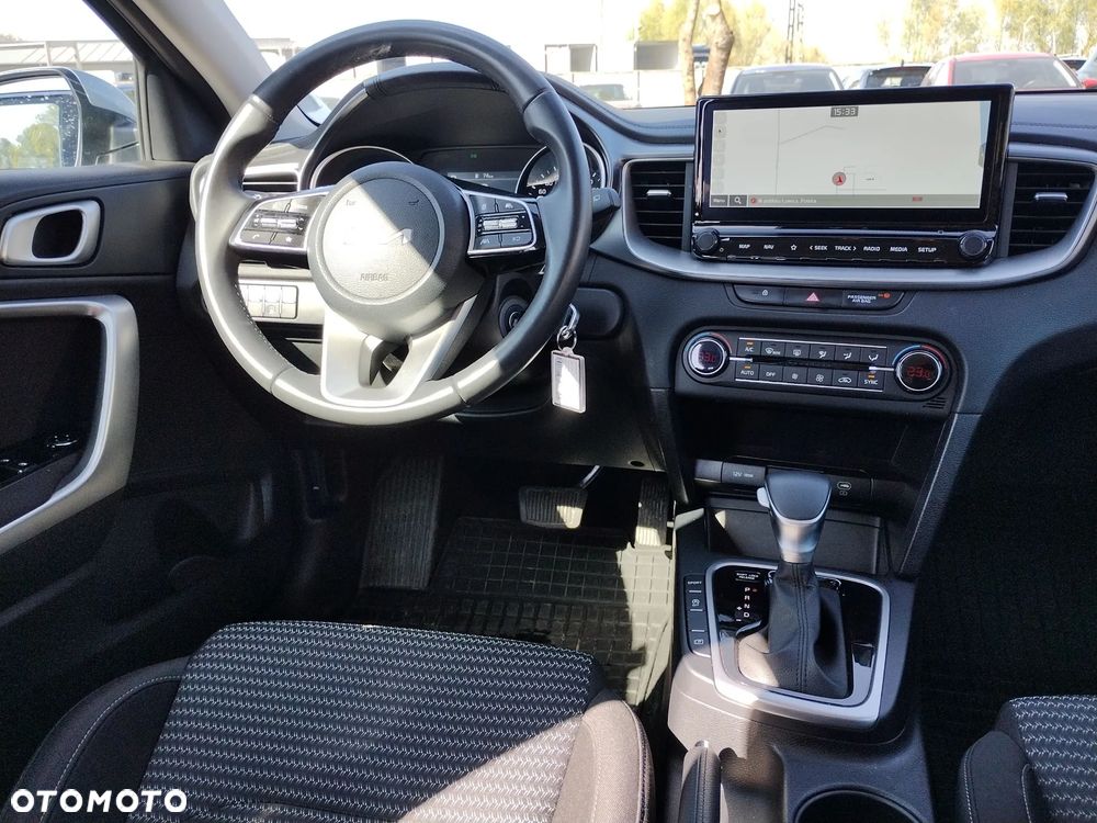 Kia Ceed 1.5 T-GDI M DCT - 28