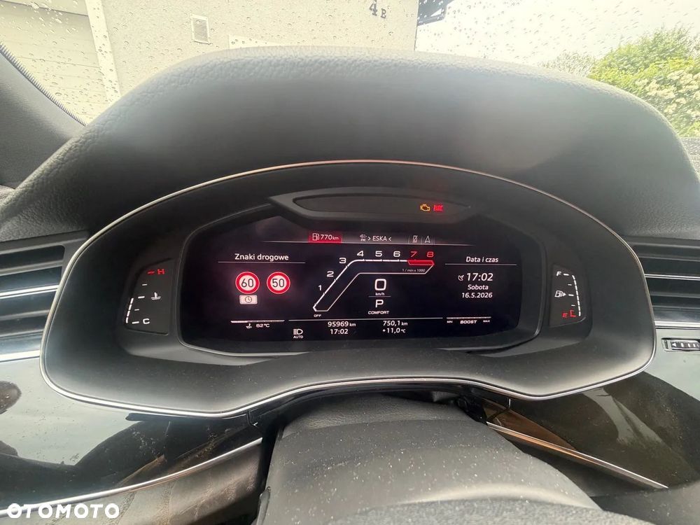 Audi Q8 SUV TFSI quattro 250 kW tiptronic - 21